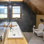 Dychnijzese * 차르나 구라