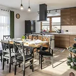 Dychnijzese דירה *